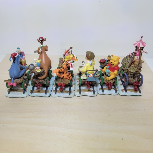 Winnie the Pooh Piglet Danbury Christmas Train Figurine Set‎ Disney Theme Decor - Picture 10 of 11